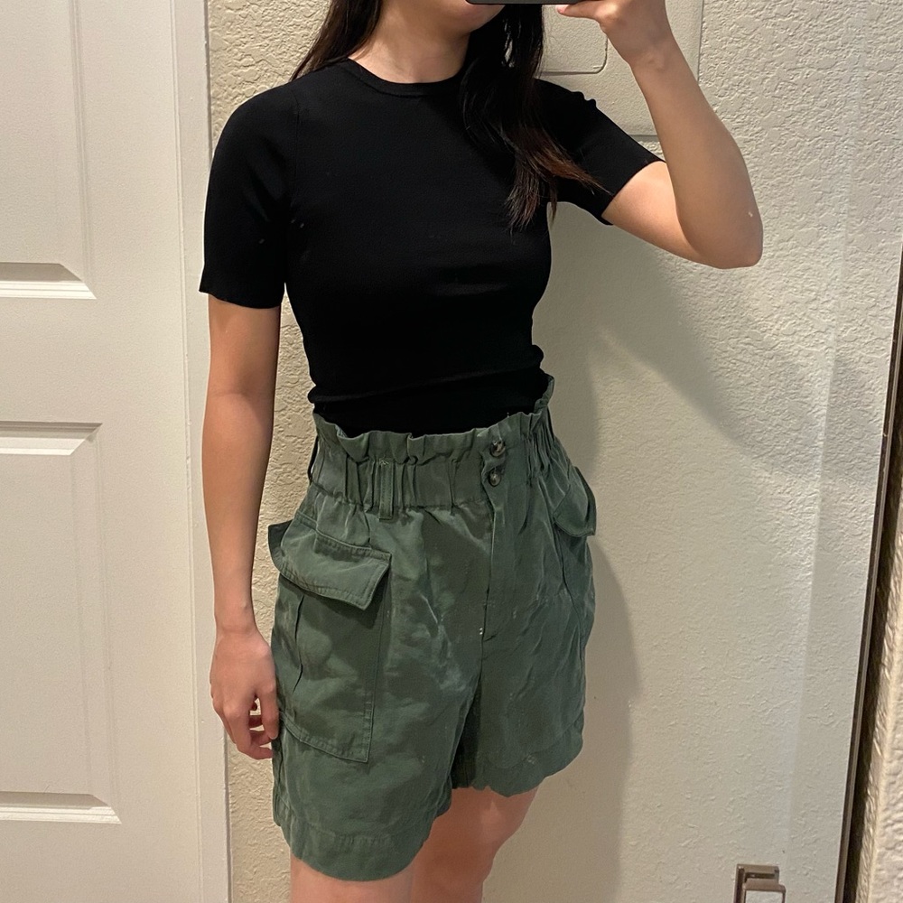 H&M shorts, size 6 , green